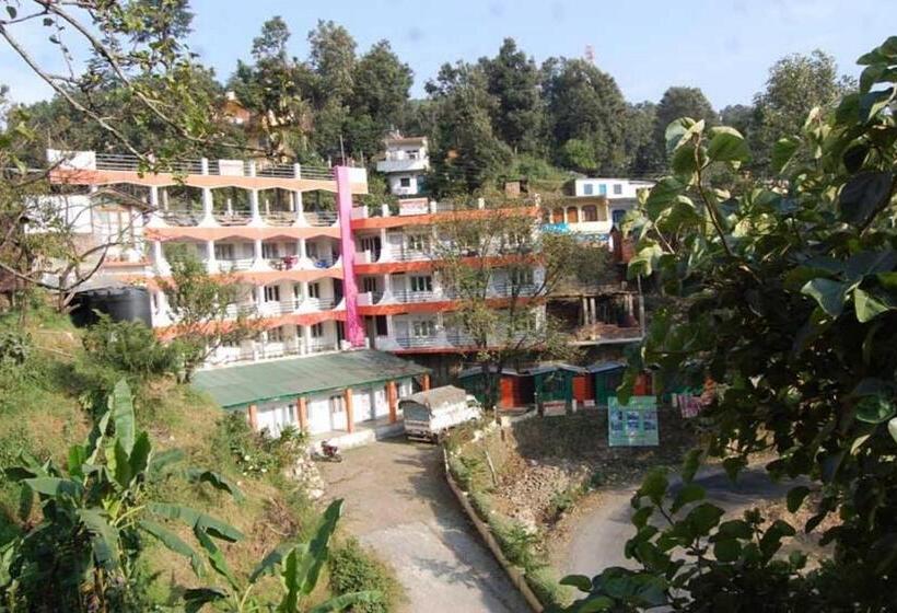 Отель Goroomgo Shivay Kausani