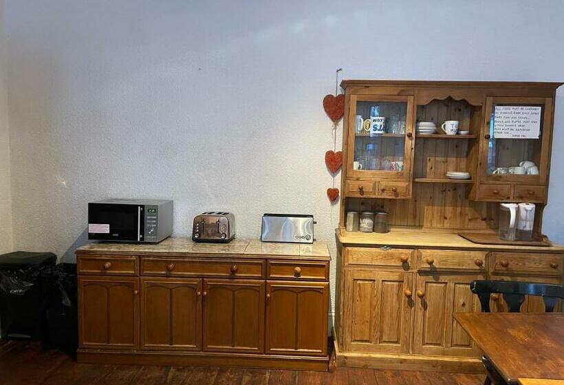 فندق The Lodge Bournemouth