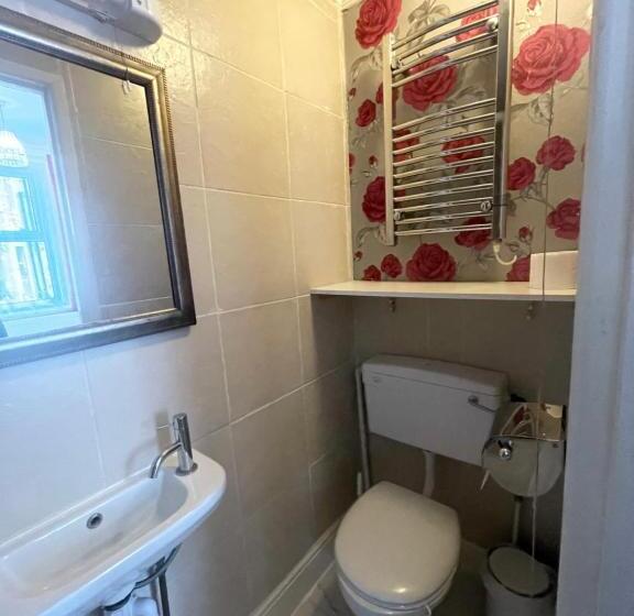 فندق The Lodge Bournemouth