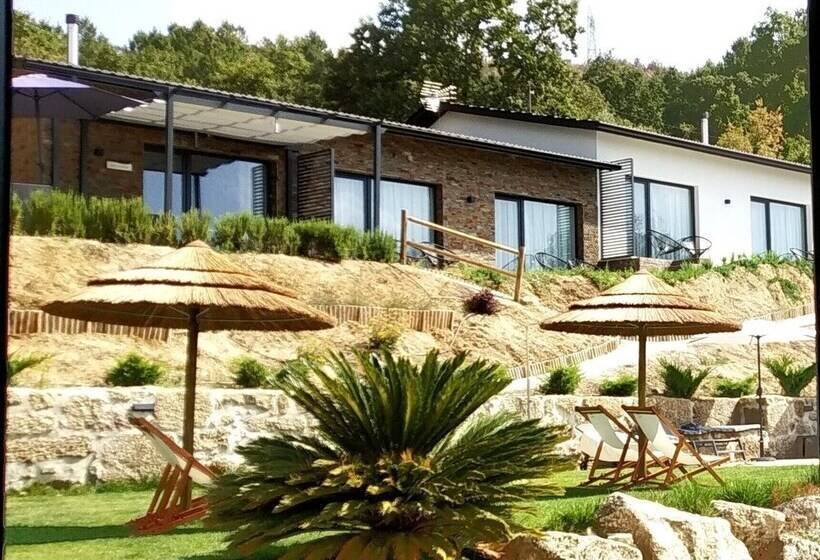 בית מלון כפרי Villa Regadio