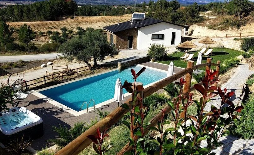 בית מלון כפרי Villa Regadio