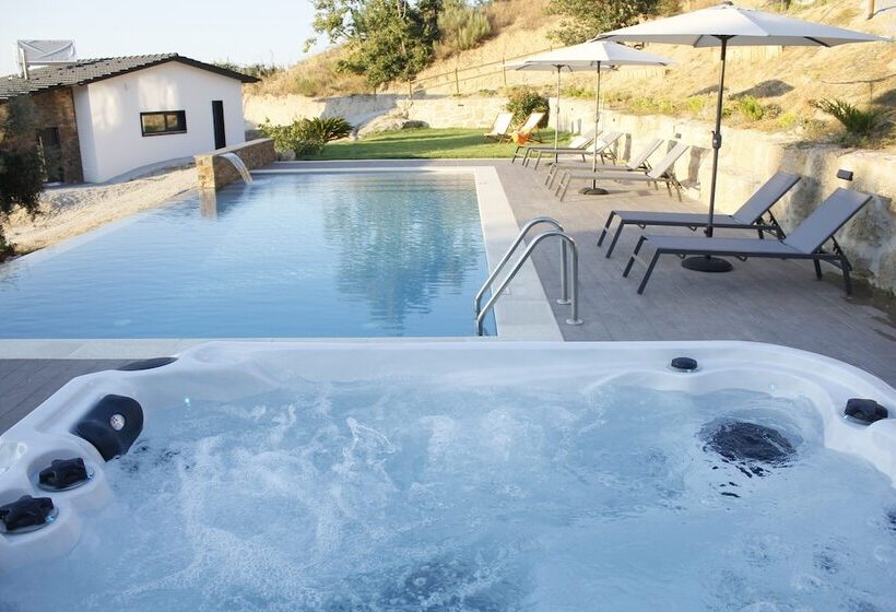 בית מלון כפרי Villa Regadio