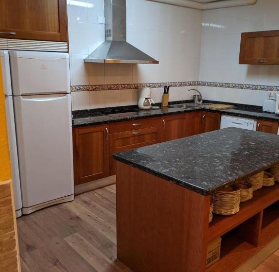 פנסיון Hostal Casa Chore By Gaiarooms