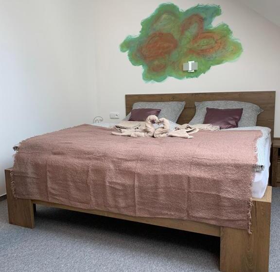 بنسيون Kamrovec