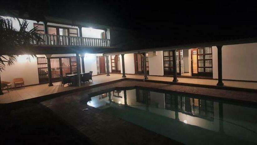 פנסיון Nonisands Guesthouse