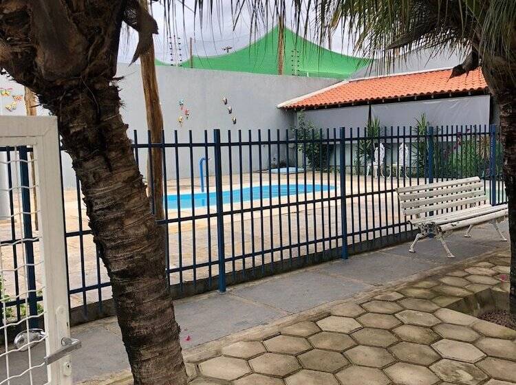 펜션 Pousada Cristo Rei