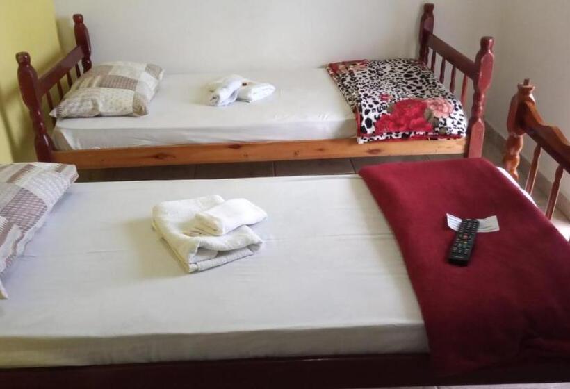 بنسيون Pousada Ju&ju à 400 Mts Da Praia