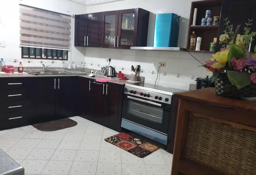 پانسیون Teamvilla