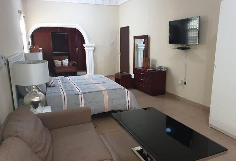 پانسیون Teamvilla