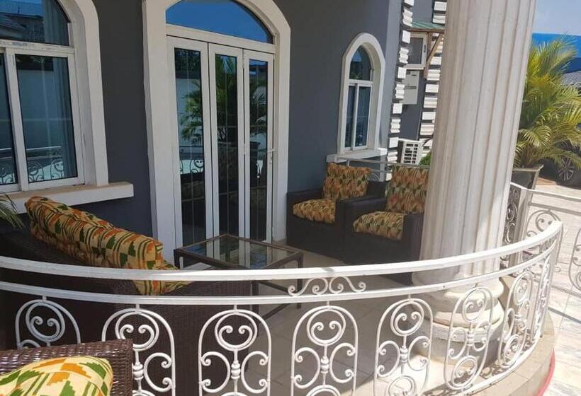 پانسیون Teamvilla