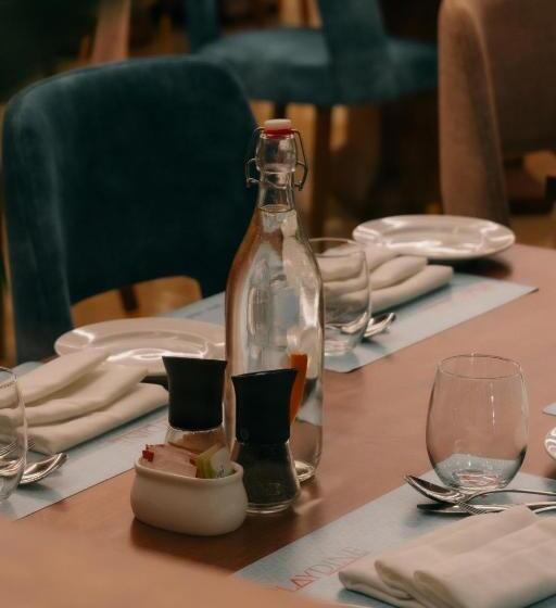 Playotel Premier Vijay Nagar