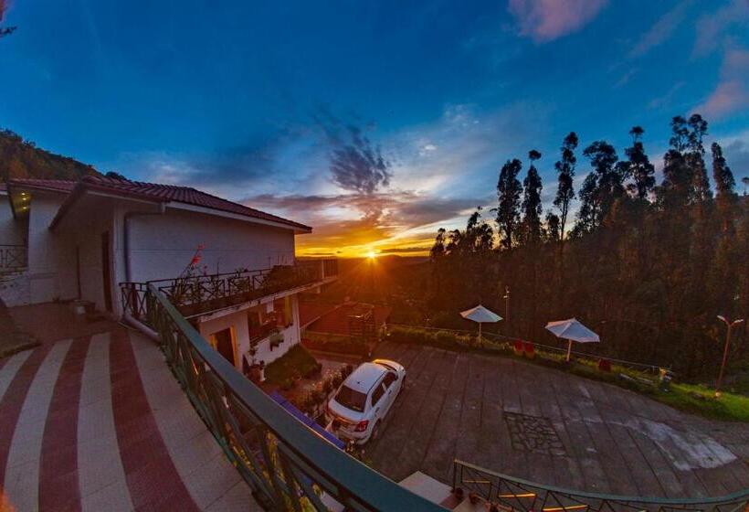 استراحتگاه Warmth Hill Crest