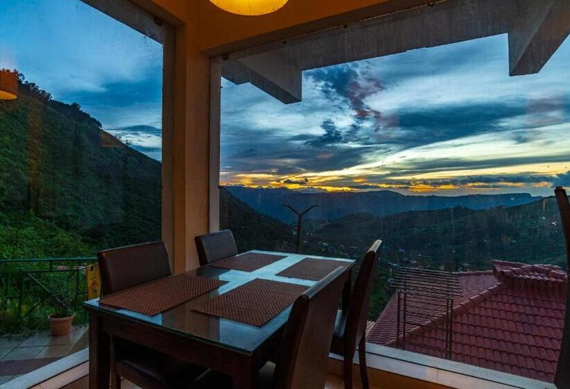 منتجع Warmth Hill Crest