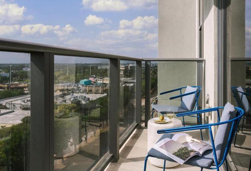 Flow Fort Lauderdale