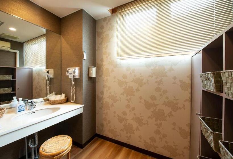 セントラルホテル磯原