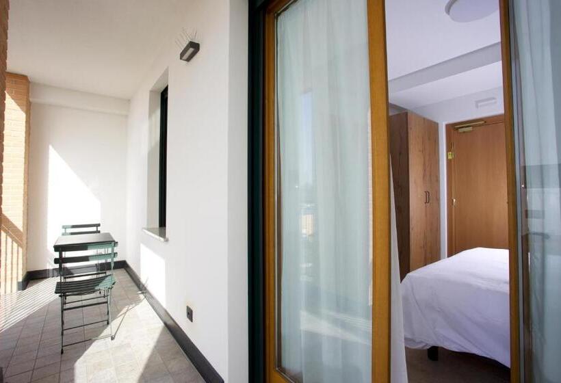 فندق صغير Corte Milano