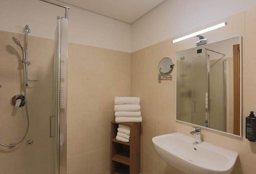 הוסטל Corte Milano