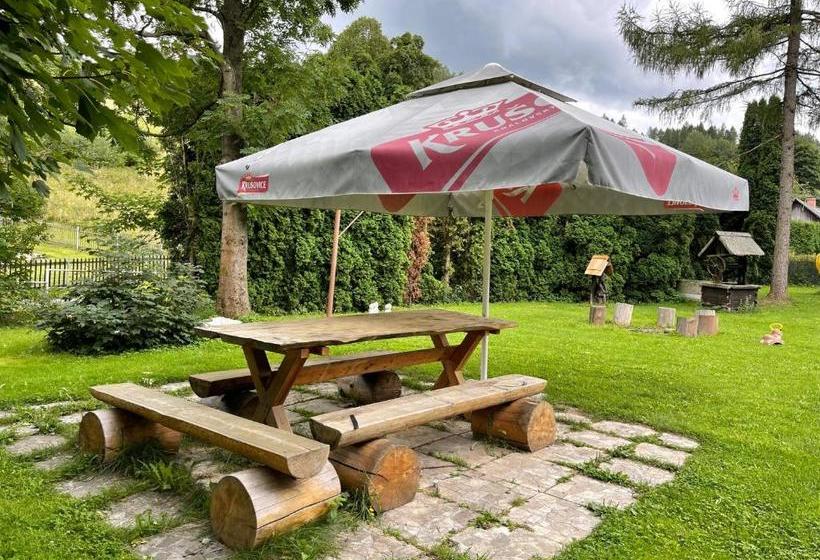 הוסטל Penzion Hájenka