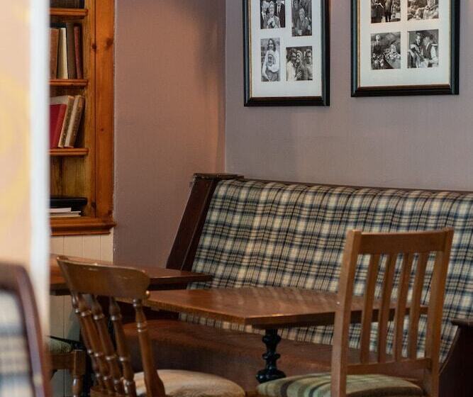 Общежитие The White Horse Inn