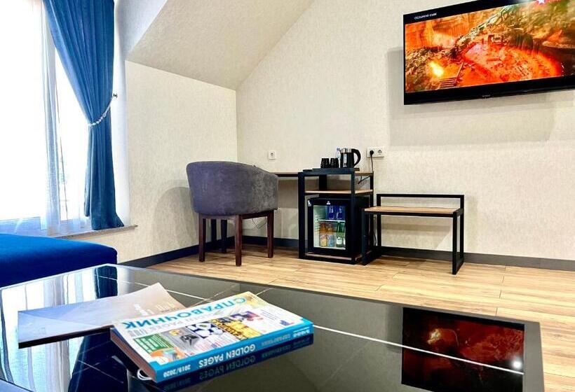 Alpha Plaza Hotel & Spa