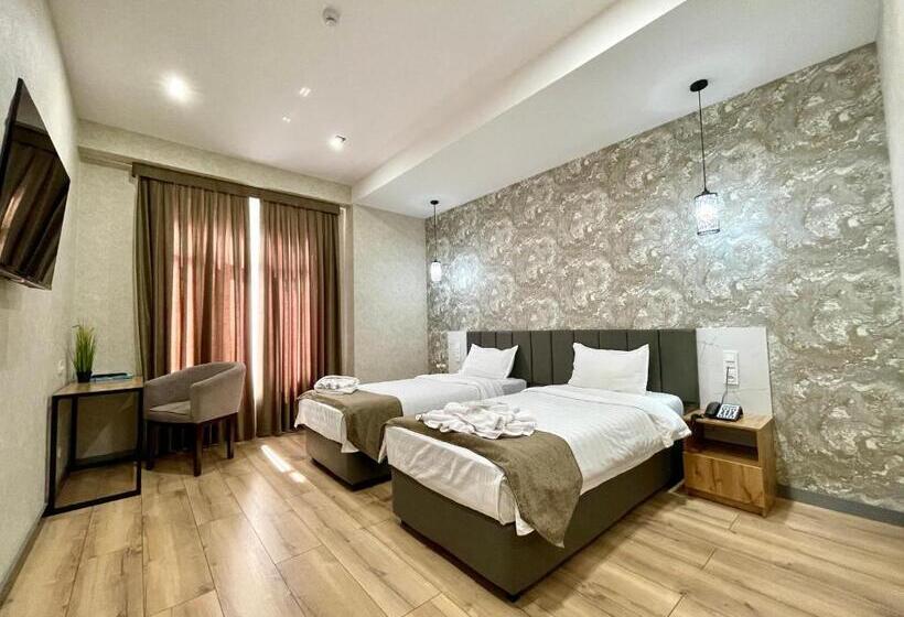 Alpha Plaza Hotel & Spa