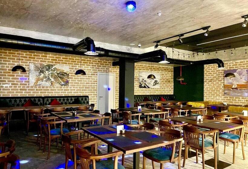 Alpha Plaza Hotel & Spa