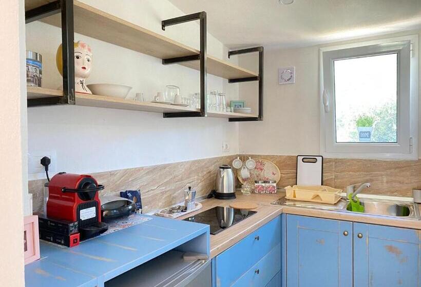 住宿加早餐  Areti Rooms