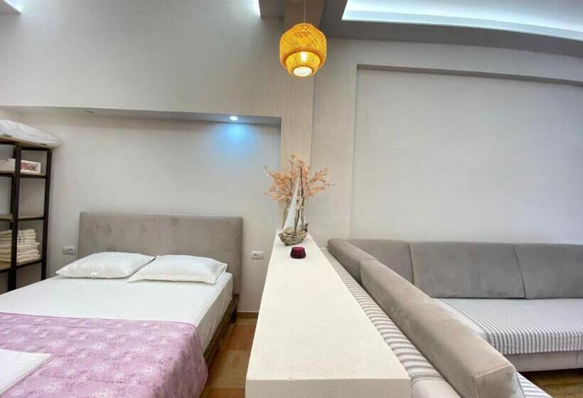 住宿加早餐  Areti Rooms