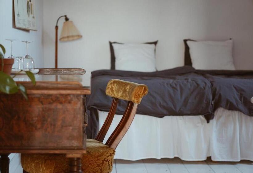 住宿加早餐 Axatorpsgården