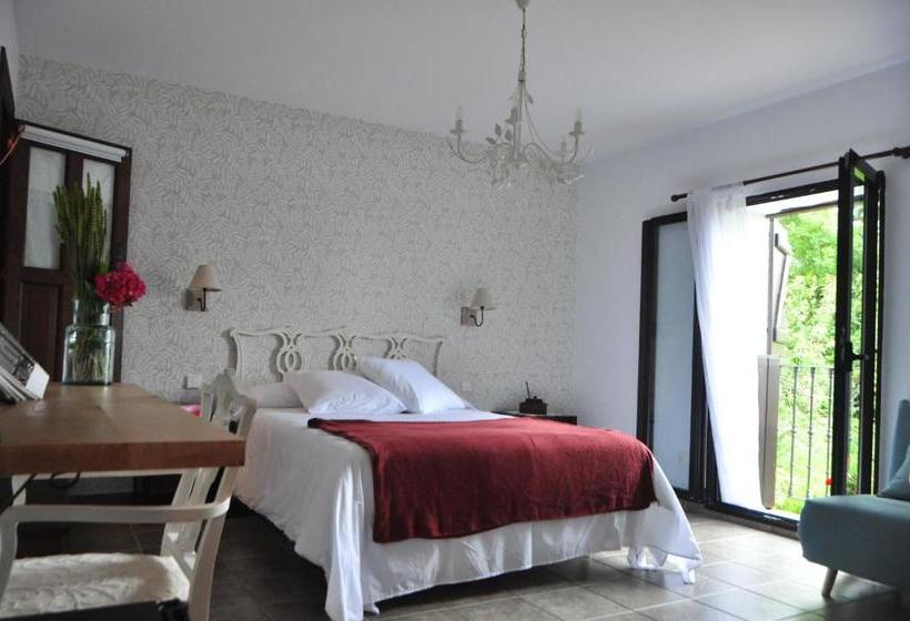 تختخواب و صبحانه Casa Mendilore