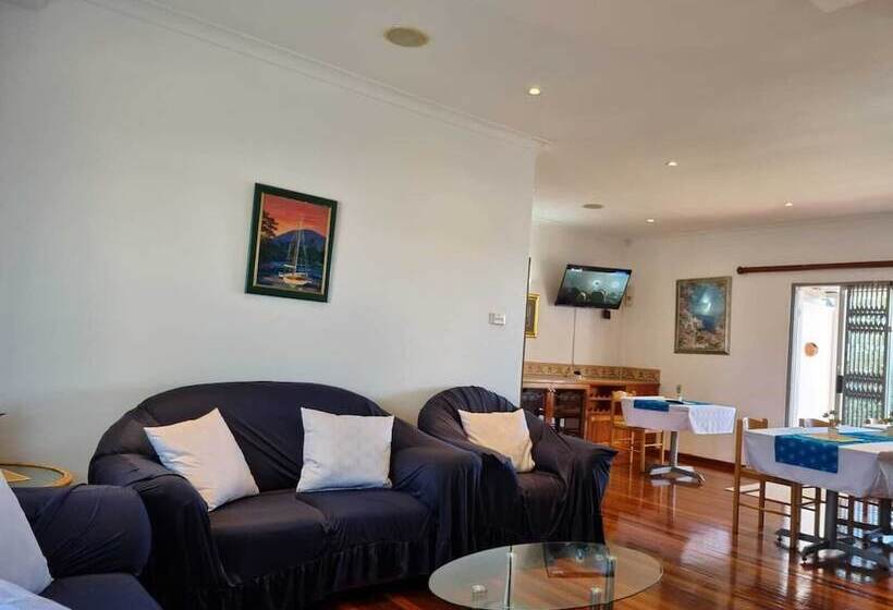 ベッドアンドブレックファースト Drift Sands