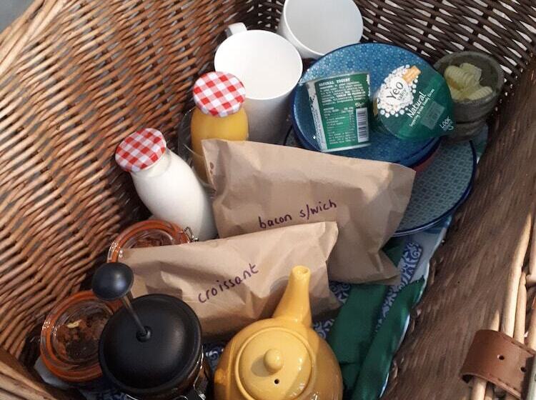 צימר The Green Parrot