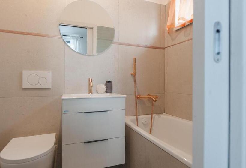 ベッドアンドブレックファースト Kozlova Vila