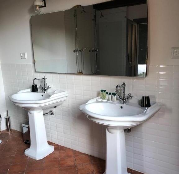 ベッドアンドブレックファースト La Locanda Di Grazzano Visconti