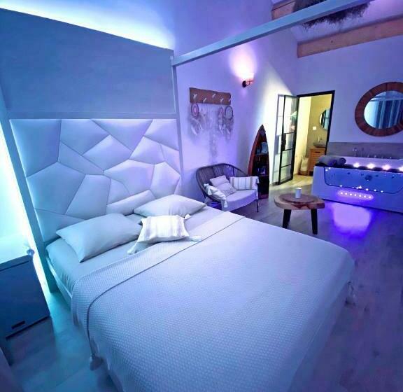 צימר Villa Cocoon   Love Room 13