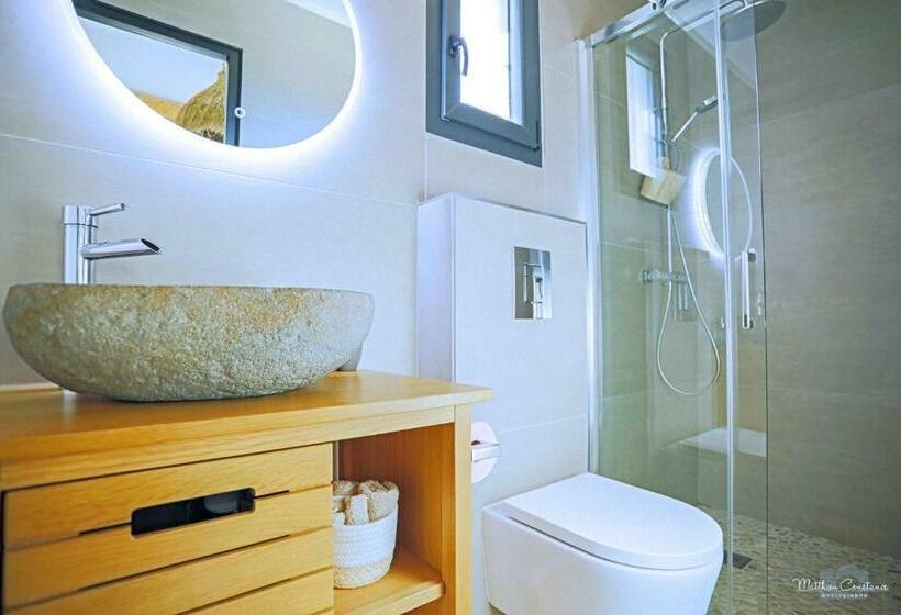 צימר Villa Cocoon   Love Room 13