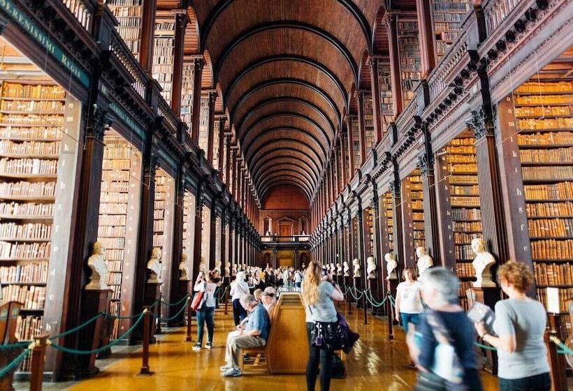 مبيت وإفطار Northern Lights Mansion