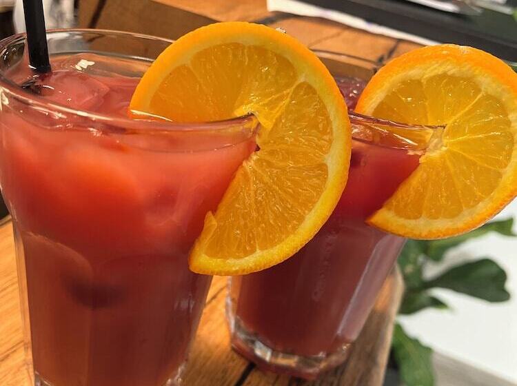 مبيت وإفطار Passage 84   Hotel & Café
