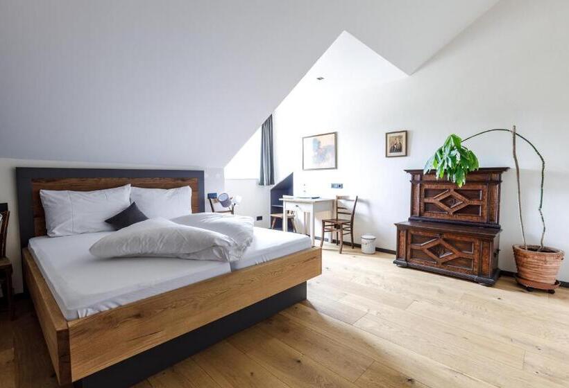 Bergwirt Hotel & Gasthof