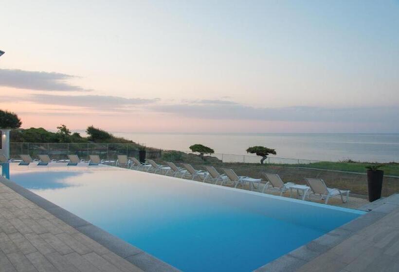 Casa Paradiso Beach Residence