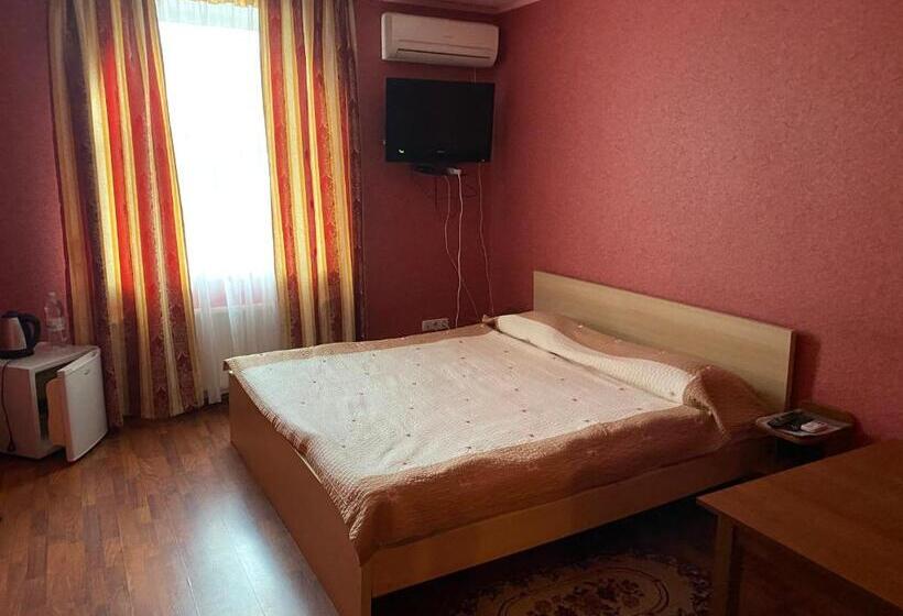 Hôtel гостинний маєток