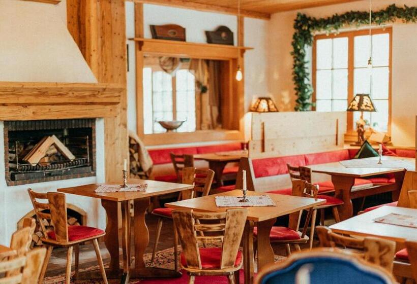 בית מלון כפרי Am Fichtelsee