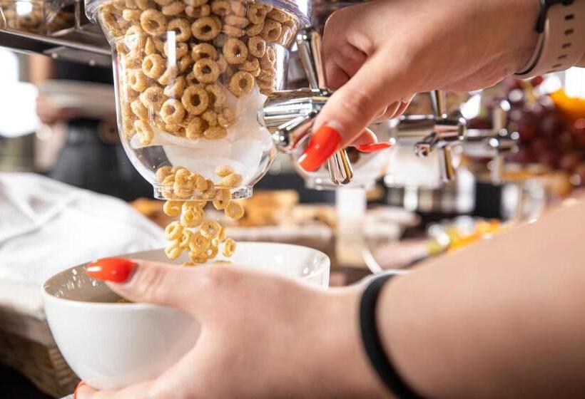 호텔 Arena Deluxe & Spa