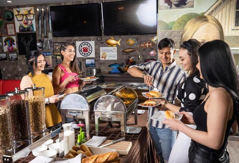 호텔 Arena Deluxe & Spa