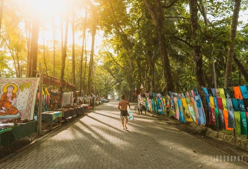 هتل Boutique Rooms At La Junta