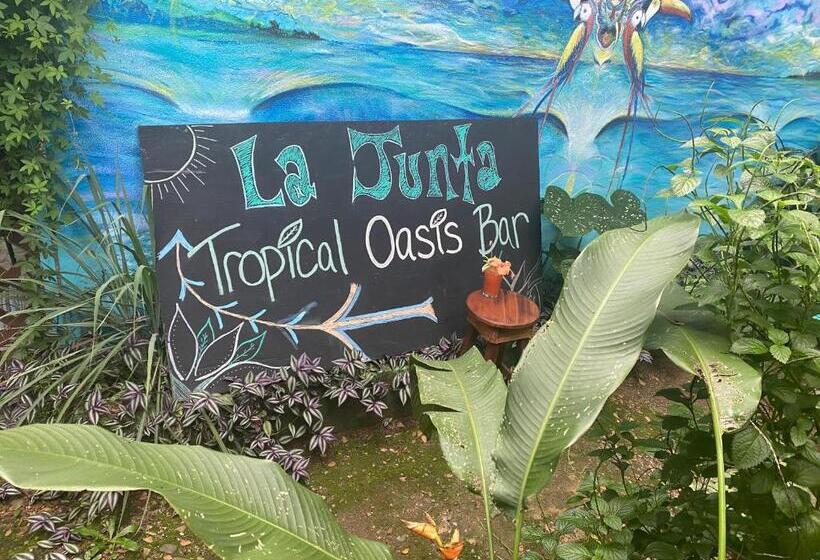 هتل Boutique Rooms At La Junta