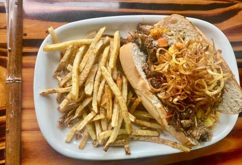 هتل Boutique Rooms At La Junta