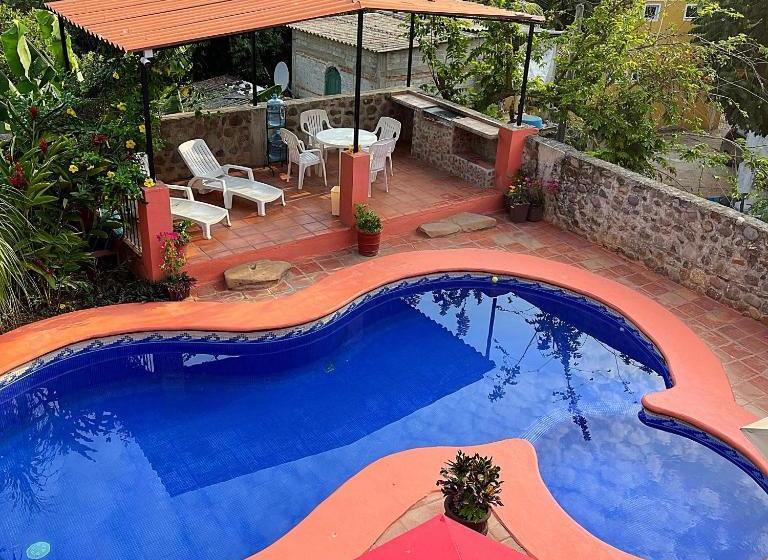 ホテル Casa Monarca