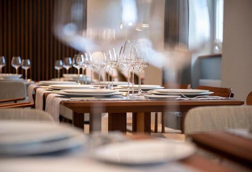 فندق Chateau De Wallerand