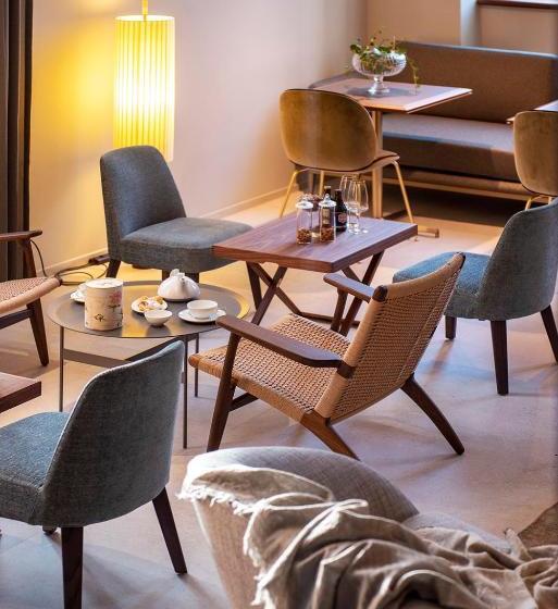 فندق Chateau De Wallerand